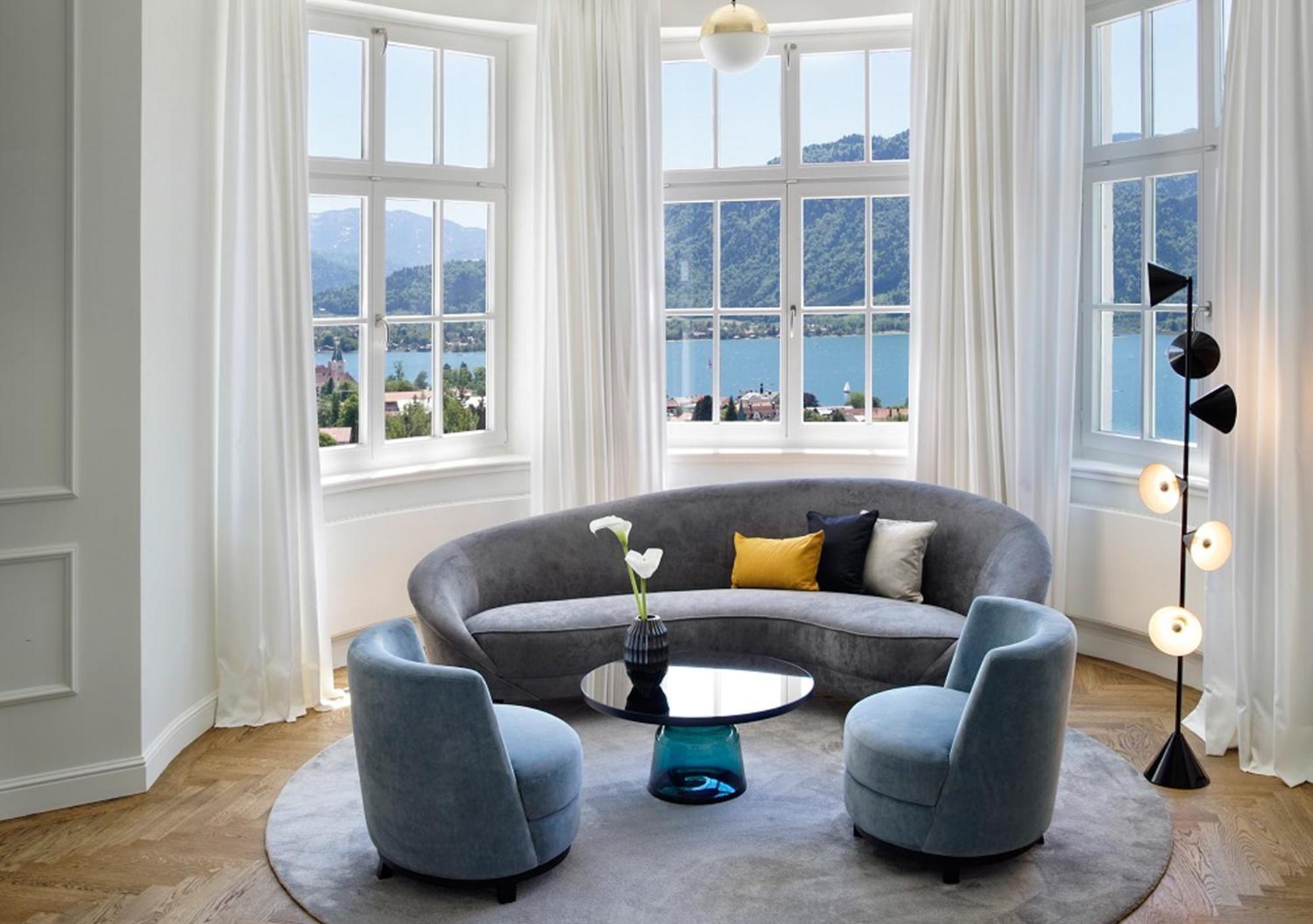 Das Tegernsee Exteriér fotografie Interior of the hotel